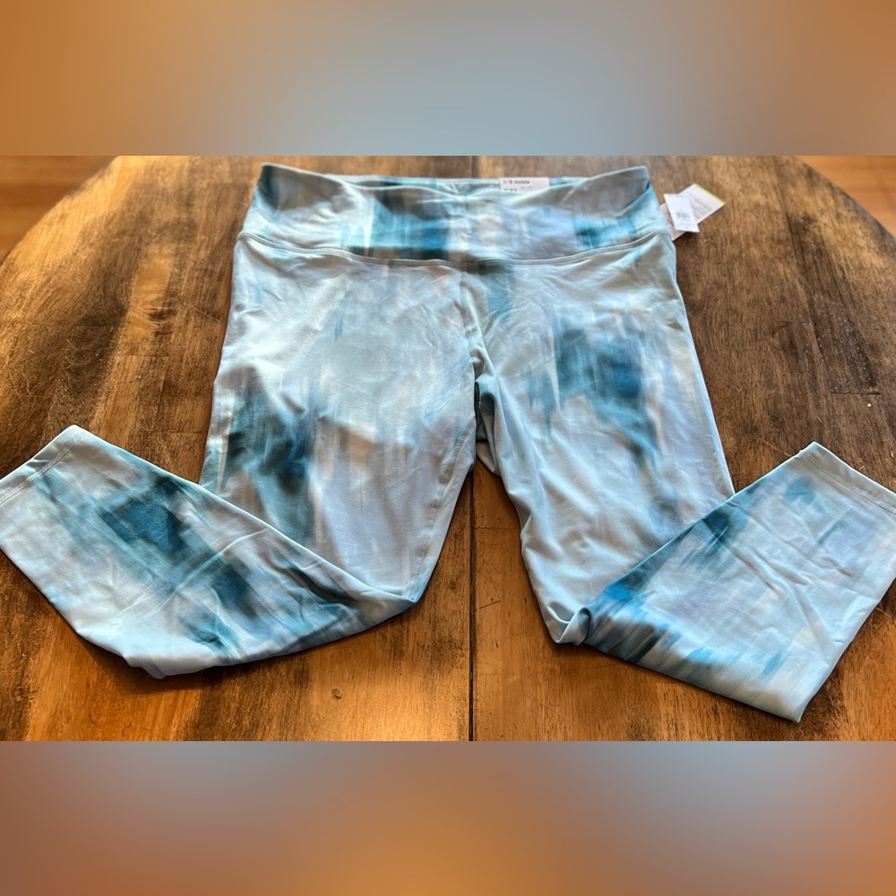 Old Navy High Waisted 7/8 Powersoft Leggings